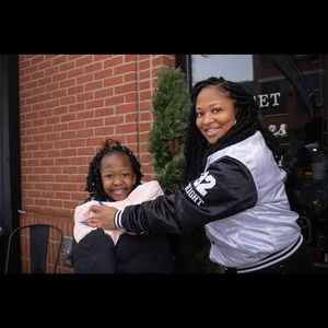 Meet your Posher, Shandalaya